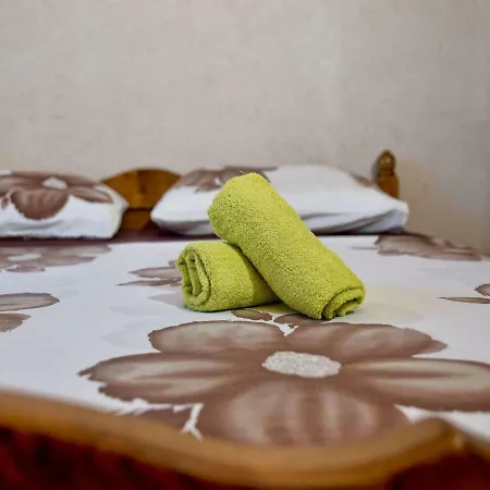 Haus-anita-2-mit-pool-fur-8-personen 펜션 *