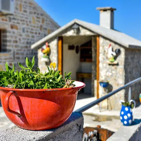 Haus-anita-2-mit-pool-fur-8-personen * Stankovci (Zadar)