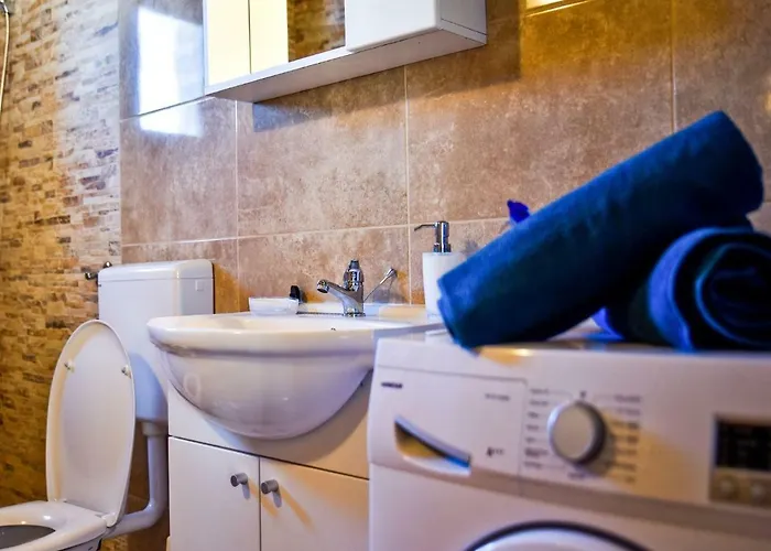 Holiday home Haus-anita-2-mit-pool-fur-8-personen