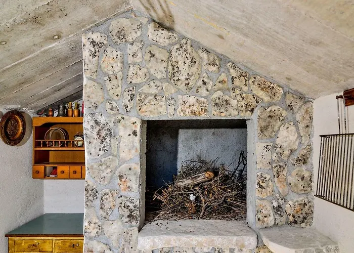 Haus-anita-2-mit-pool-fur-8-personen *